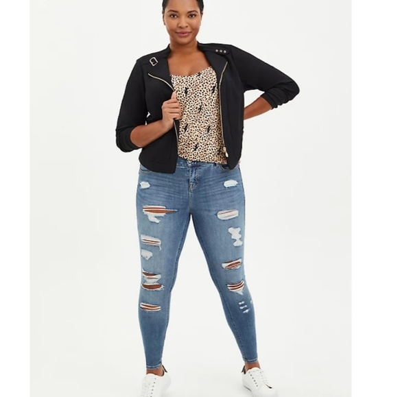 🆕️Torrid Ponte Moto Jacket Size 1x - Picture 5 of 9